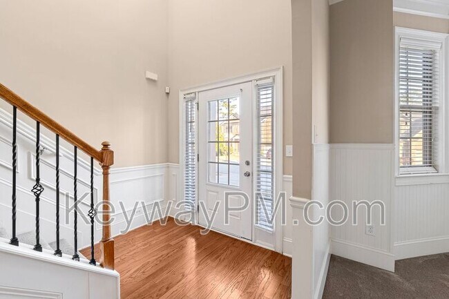 Photo - 1023 Iris Glen Dr