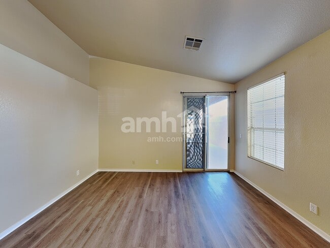 Photo - 8340 Spruce Meadows Ave