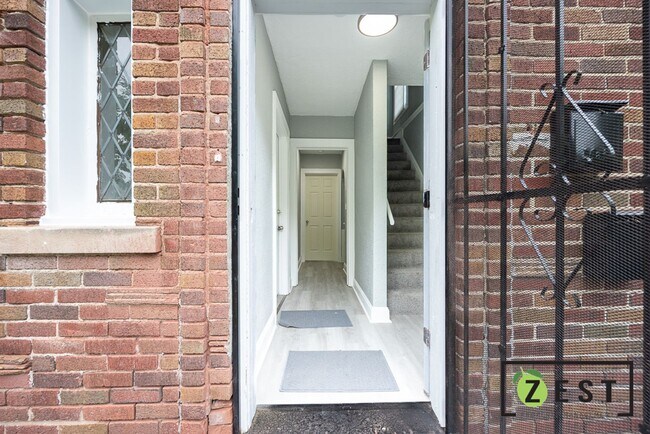 Photo - 10350 W Point Ave Unit Lower