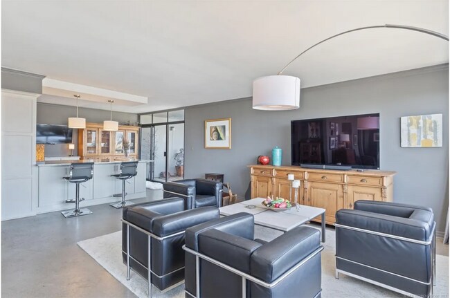 Photo - Downtown Tulsa High-Rise Living with Incredible Views and Utilities Included!