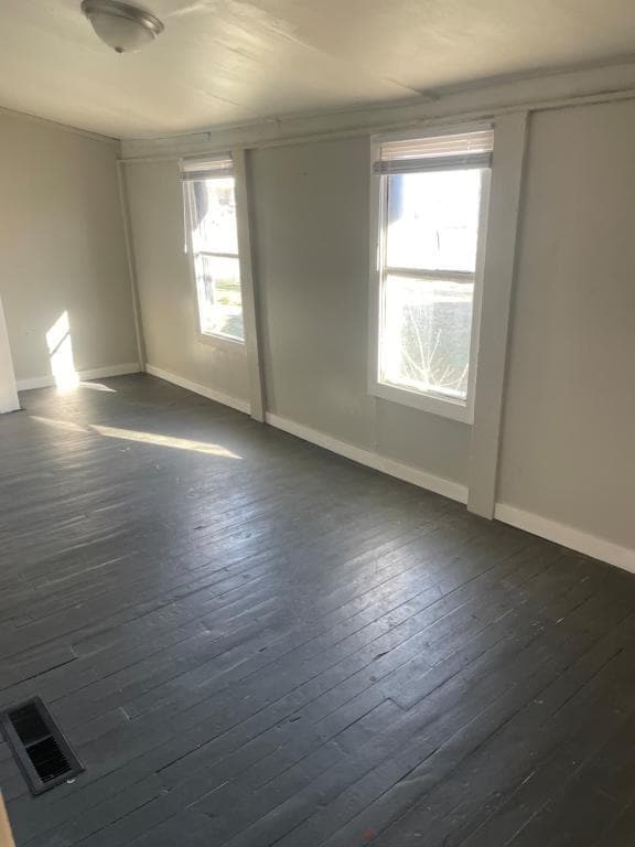 Photo - 626 Holly St