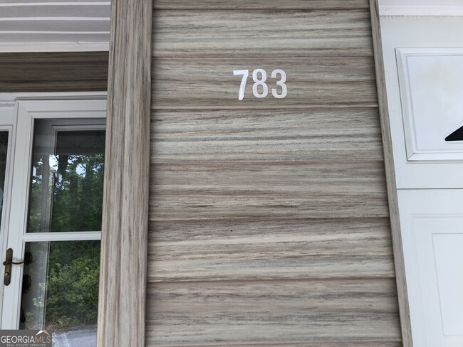 Photo - 783 Henderson Falls Rd