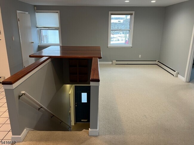 Photo - 18 Montrose Ave Unit C