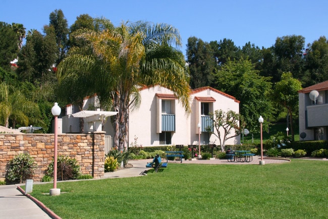 Bellogente Garden Apartments