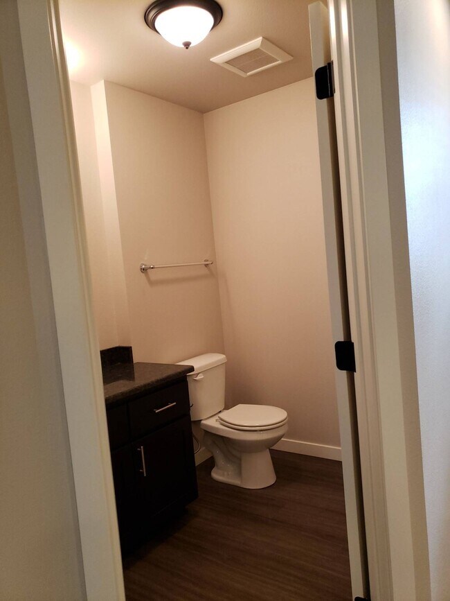 Photo - 1035 NE Alpha Rd