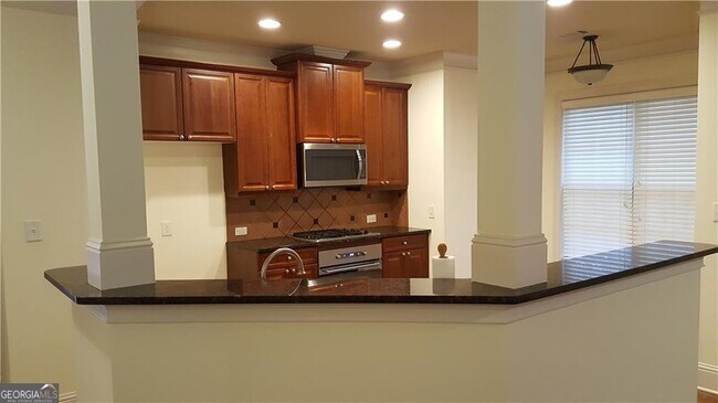 Photo - 5120 Meridian Ln