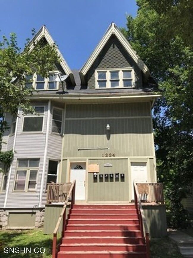 Photo - 1234 W Walker St