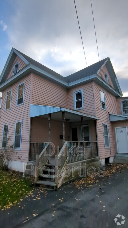 Building Photo - 15 Garrow St Unit Up Rental