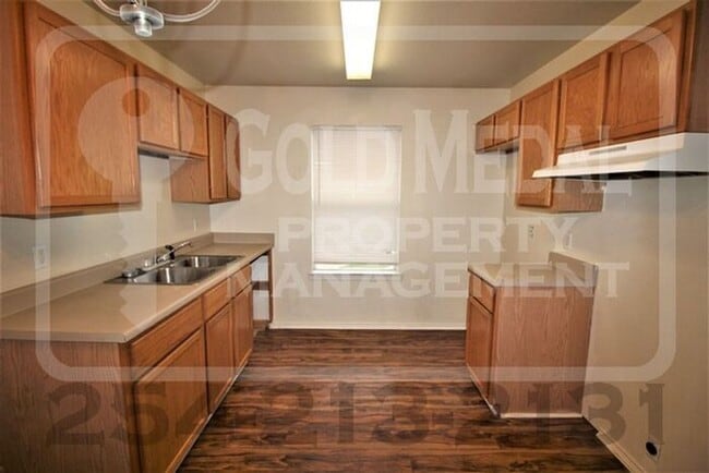 Photo - 1101 Horizon Dr