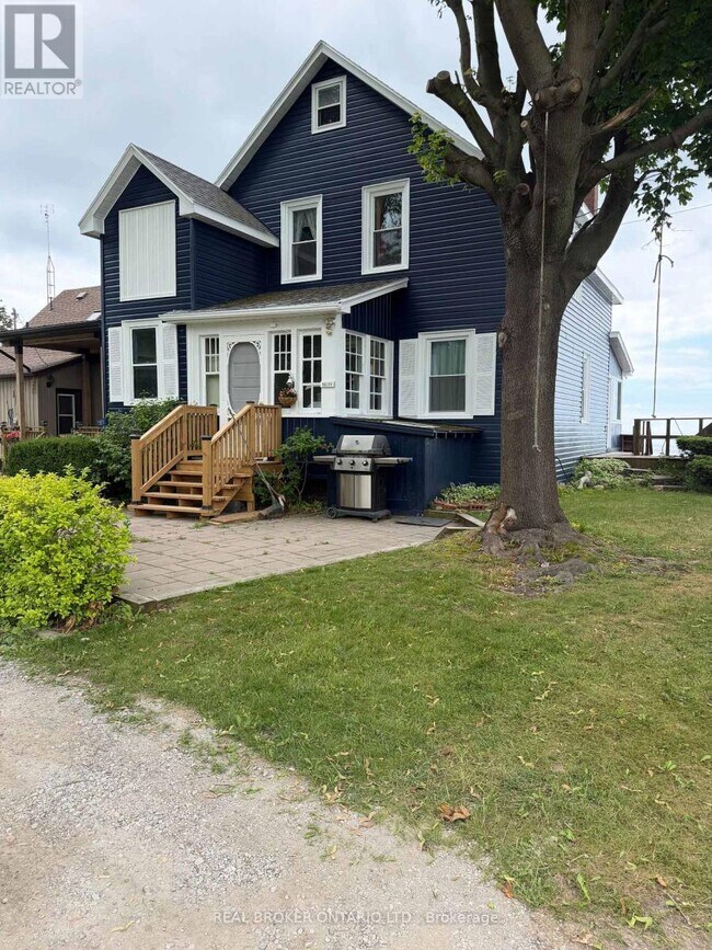 Photo - 11611 Beach Road West