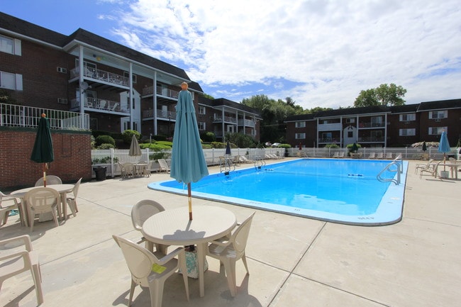 Photo - Hamilton Village