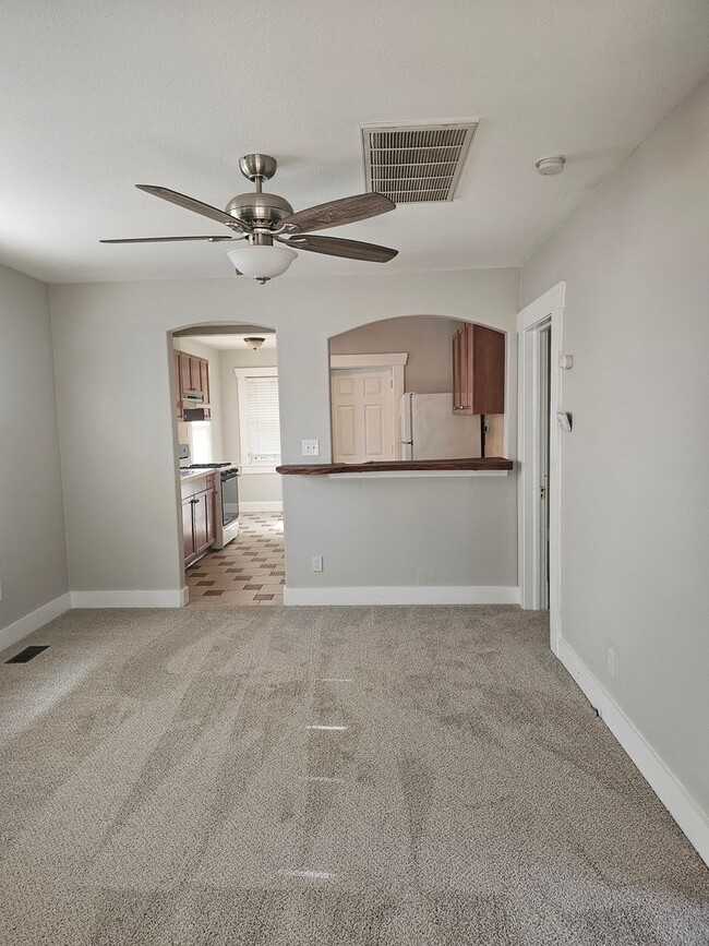 Photo - 225 Beechwood Ave