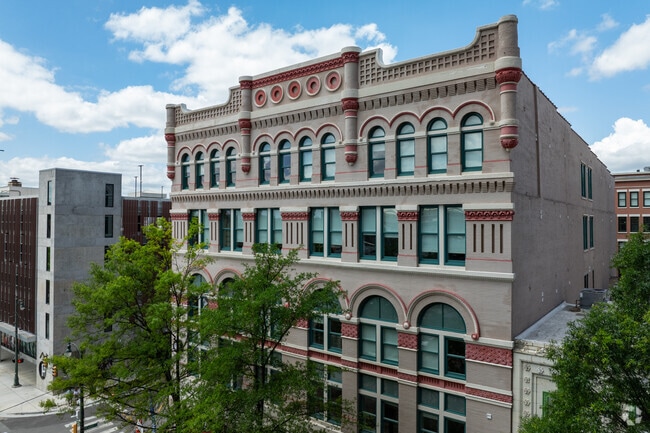 50 Peabody Place