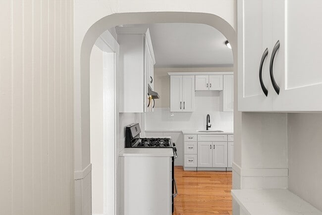 79 Nelson St Unit 1