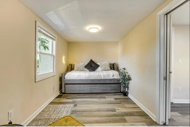 Photo - 1108 Valley View Ave