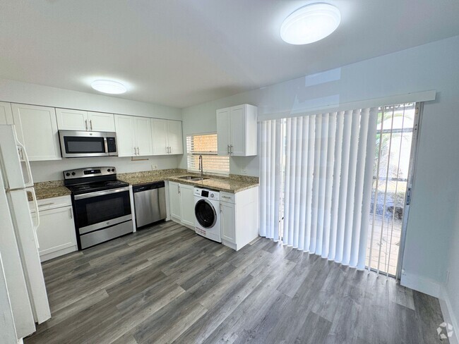 Building Photo - 4409 Treehouse Ln