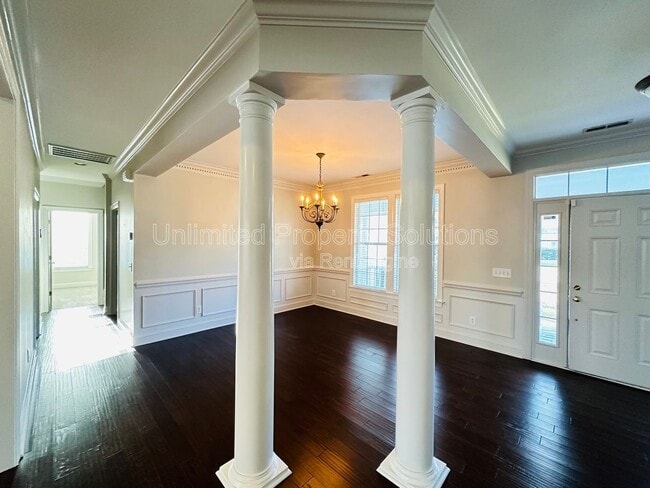 Photo - 639 Caicos Ct