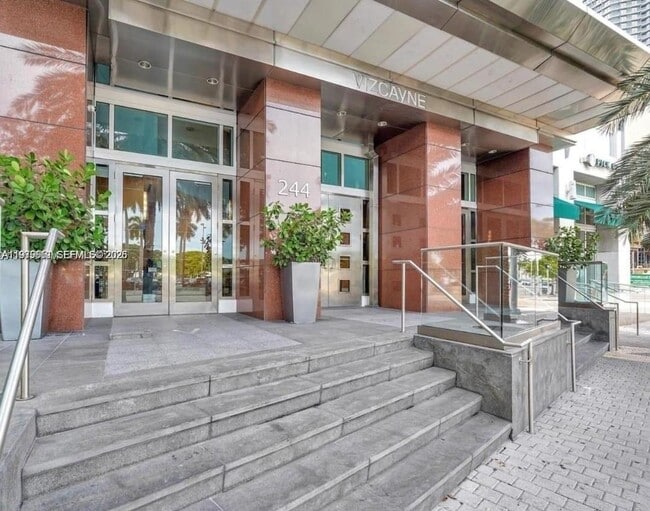 Photo - 244 Biscayne Blvd Unit 440