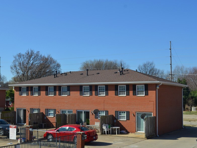 Maryland Manor Apartments For Rent in Granite City, IL