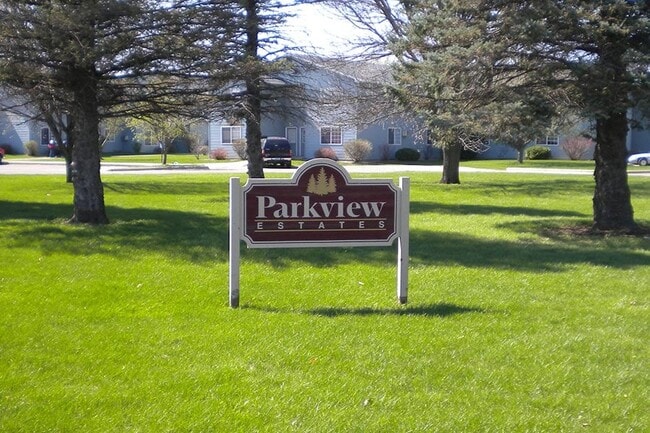 PARKVIEW ESTATES - PARKVIEW ESTATES Apartments