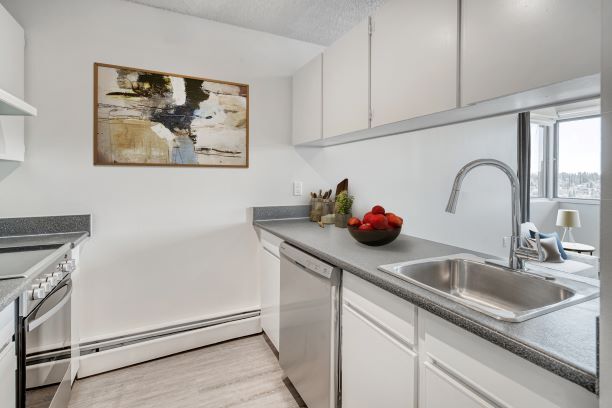 Photo - Royal Park Plaza