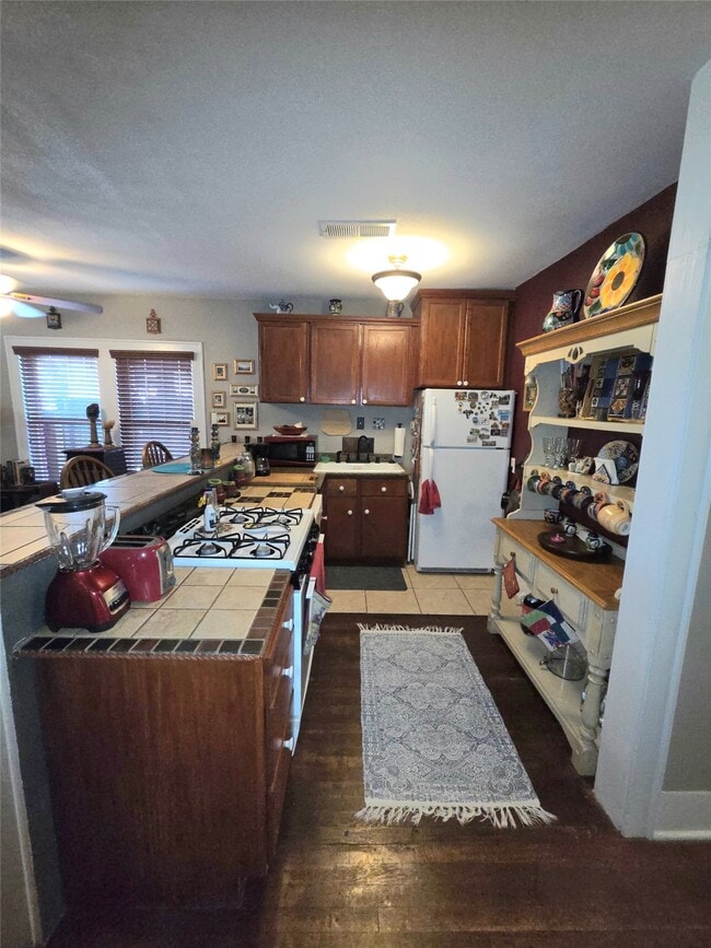 Photo - 1425 Munger St