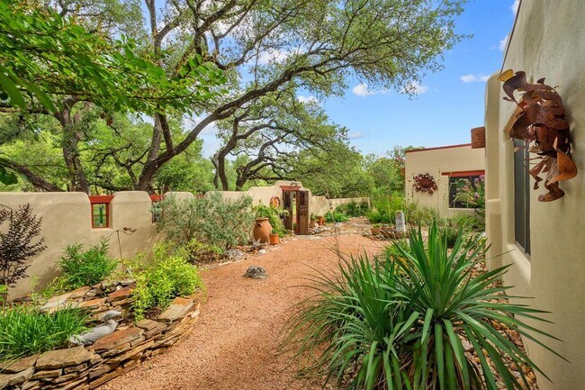 Photo - 13700 Ranch to Market Rd 150