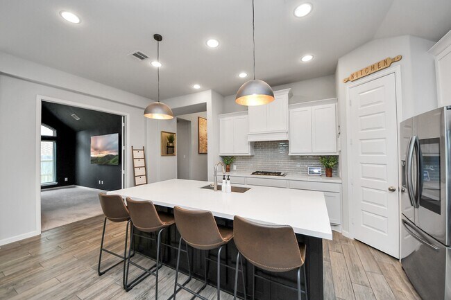 Photo - 1711 Rustling Creek Dr