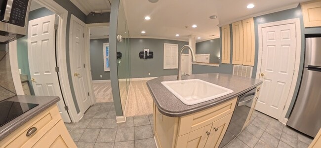 Photo - 395 Whisper Park Dr