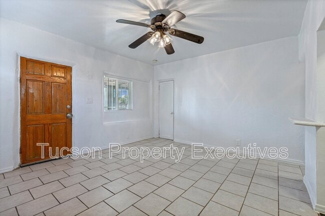 Photo - 2034 S 5th Ave