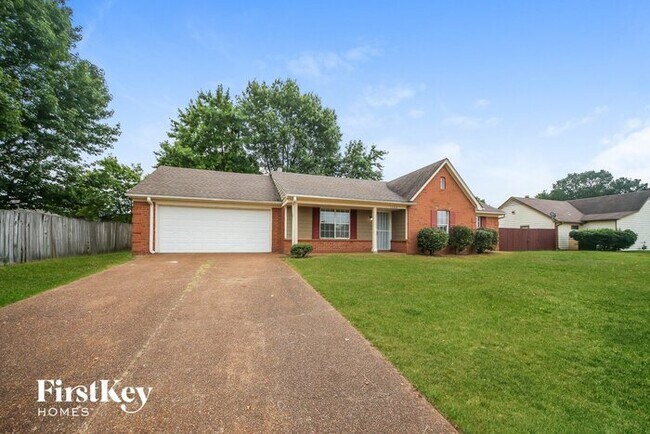 Photo - 5566 Ross Rd