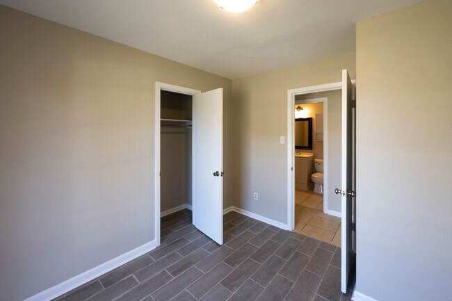 Photo - 912 Patricia St Casa