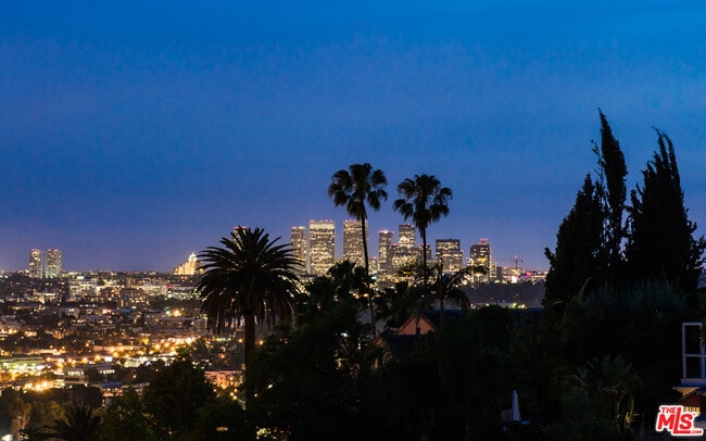 Photo - 1352 Miller Dr