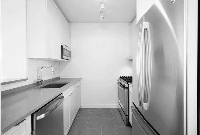 Photo - 420 W 42nd St Apartamento