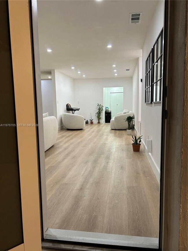 Photo - 15915 SW 103rd Pl