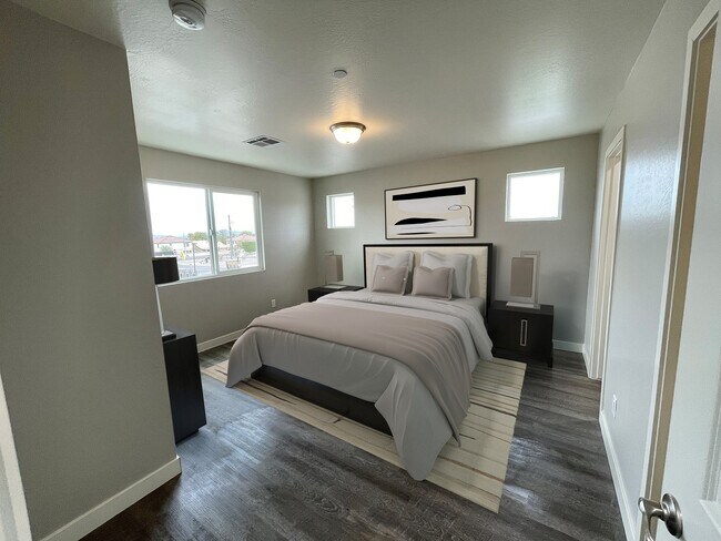 Photo - Stone View on Central