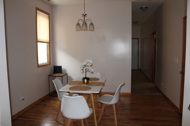 Photo - 2012 W 23rd St Unit 2nd Floor