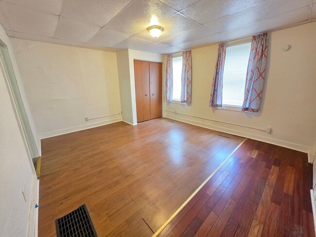 Photo - 70 Love St Apartment Unit #A