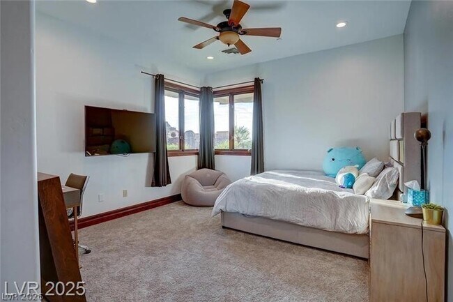 Photo - 1608 Liege Dr