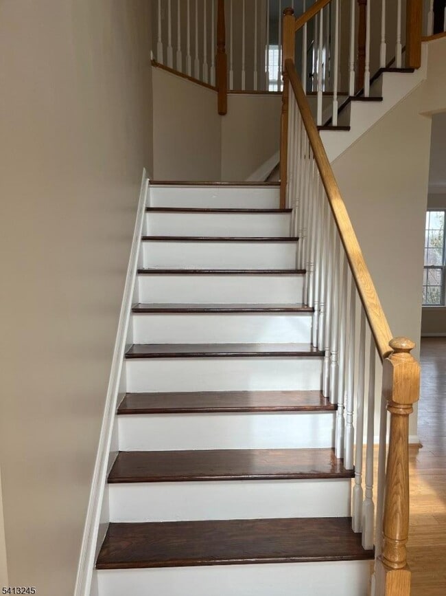 Photo - 223 Winding Hill Dr