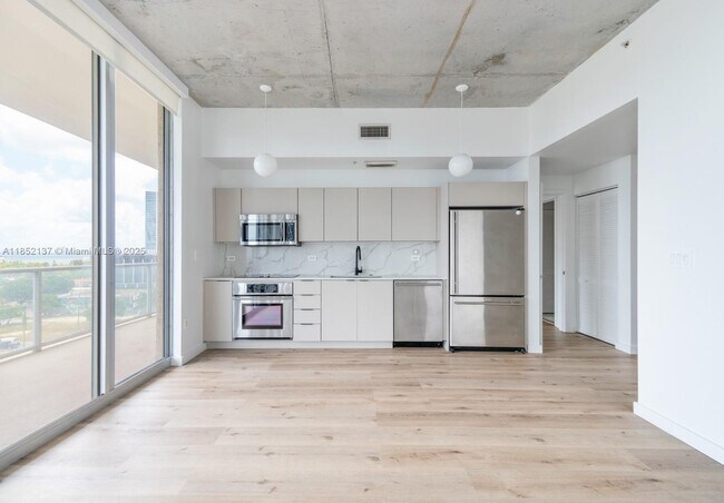 Building Photo - 3470 E Coast Ave Unit H804 Rental