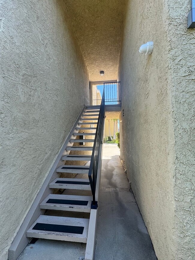 Photo - 17762 Paseo Cir Unit C