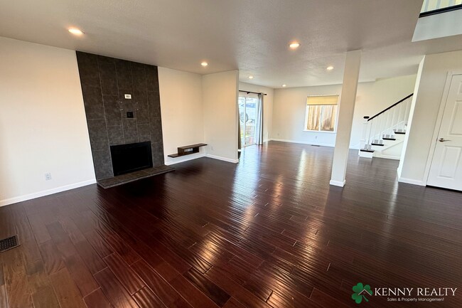 Photo - Beautifully Remodeled 4 Bed Home with Loft + Prime Location