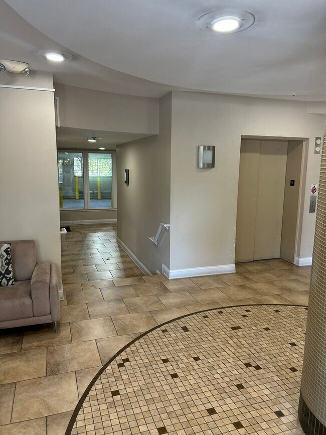 Photo - One of Kind-Top Floor Unit!