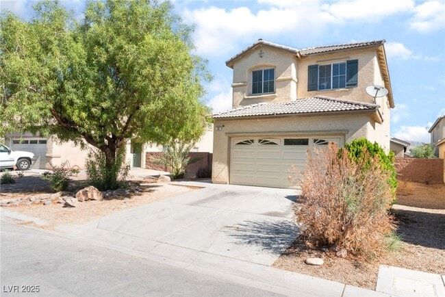 Photo - 32 Rosa Rosales Ct