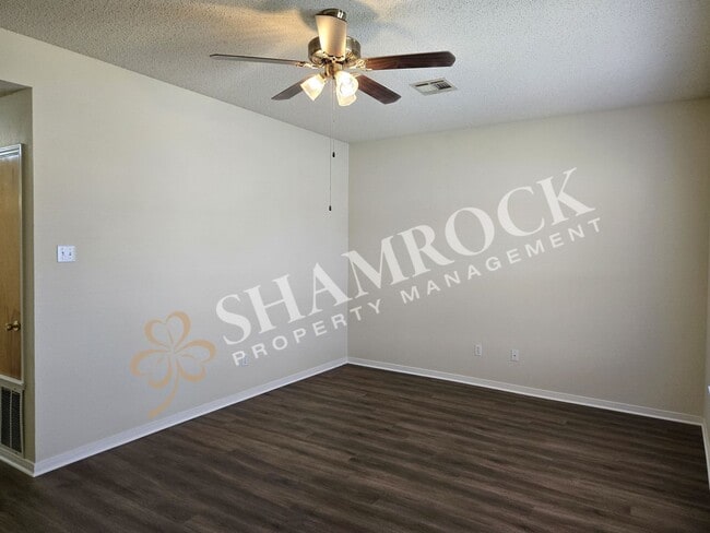 Photo - One-Bedroom with Garage