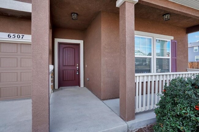 Photo - 6507 Donahue Drive