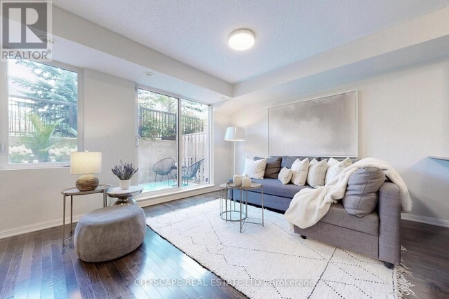 Photo - 12 Foundry Ave