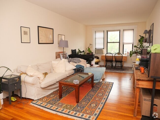 Building Photo - 229 St Paul St Unit 5 Rental