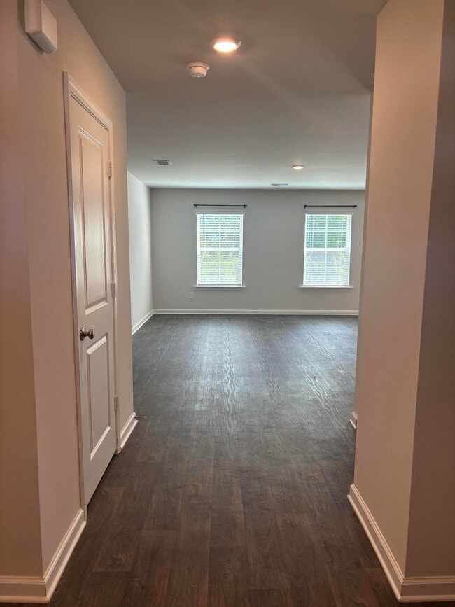 Photo - 1848 Lacebark Dr